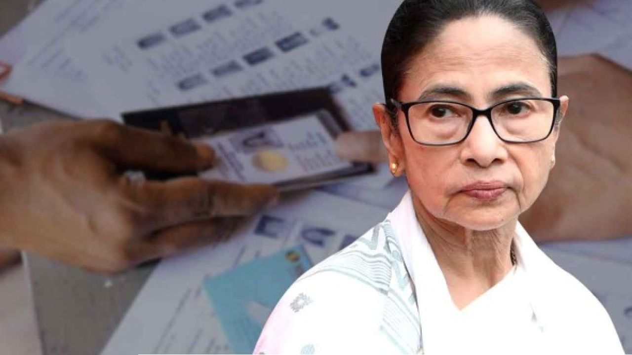 ভোটার তালিকা নিয়ে বঞ্চনার প্রতিবাদ: ৬ মার্চ ধর্মতলায় মেগা ধরনায় মমতা বন্দ্যোপাধ্যায়