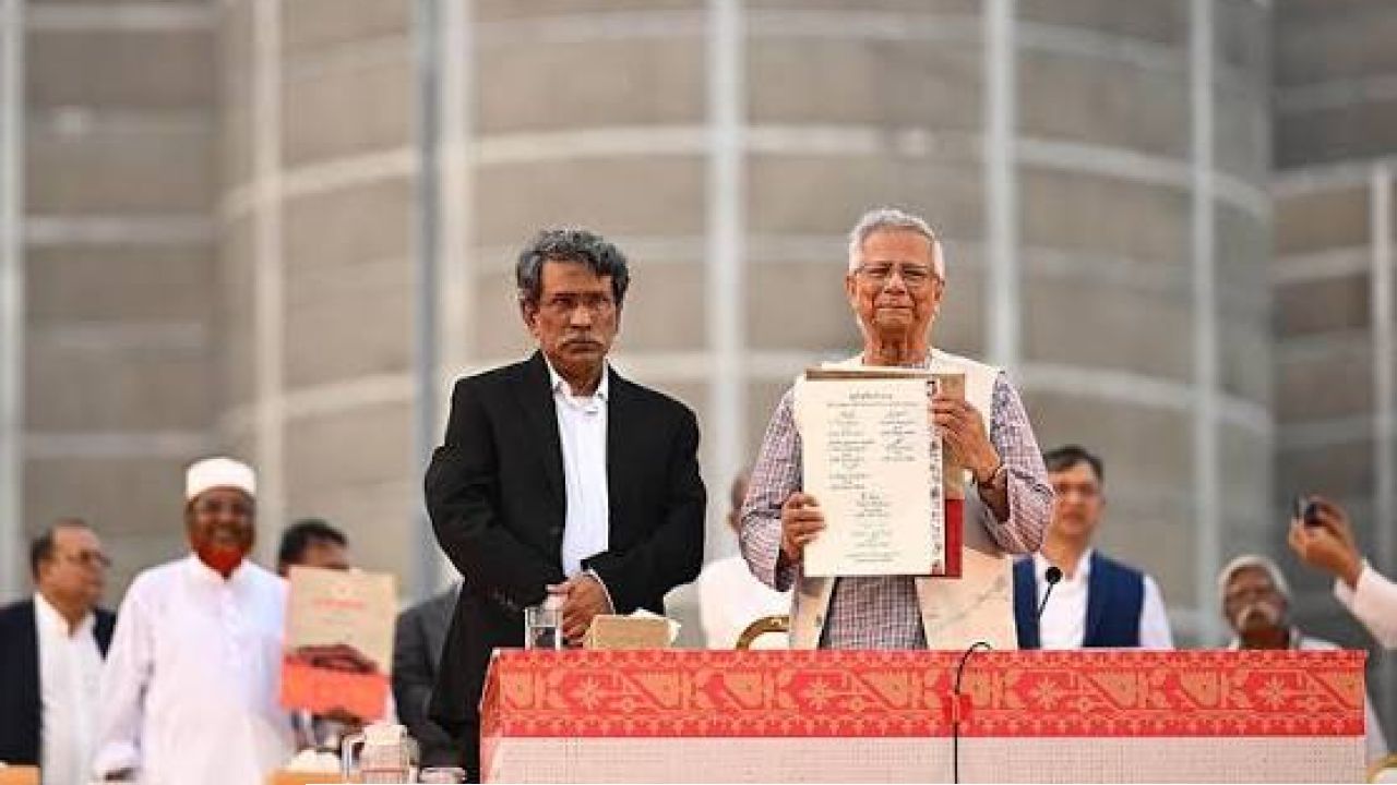 আইনি জটিলতায় জুলাই সনদ ও গণভোট: হাইকোর্টের রুলে থমকে গেল সরকারের পরিকল্পনা!
