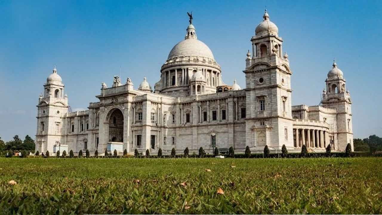এবার নিশানায় ভিক্টোরিয়া মেমোরিয়াল! ইমেলে বিস্ফোরণের হুমকি, বম্ব স্কোয়াডের চিরুনি তল্লাশিতে চাঞ্চল্য