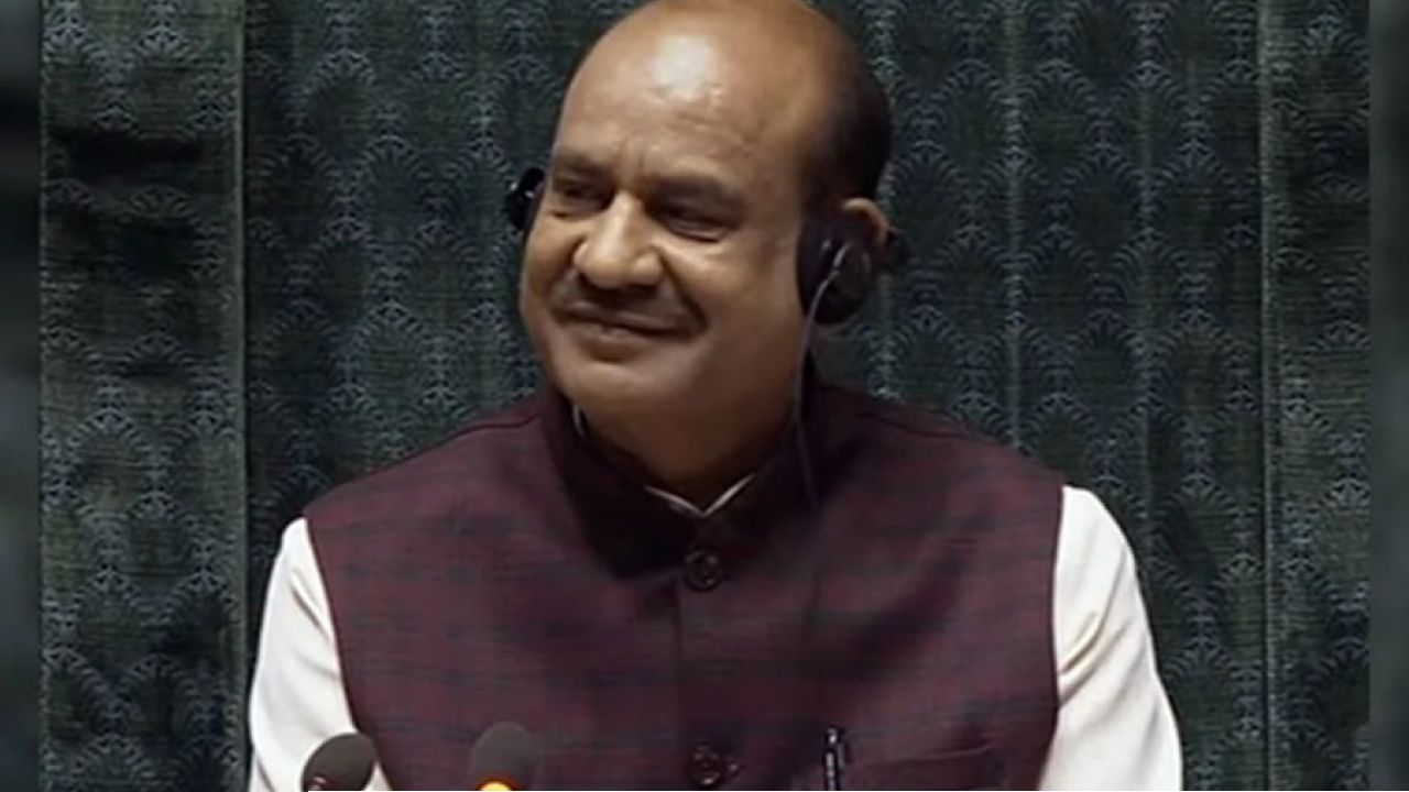 ভোটাভুটির দাবি উড়িয়ে ধ্বনিভোটে খারিজ করা হল স্পিকারের বিরুদ্ধে আনা অনাস্থা!