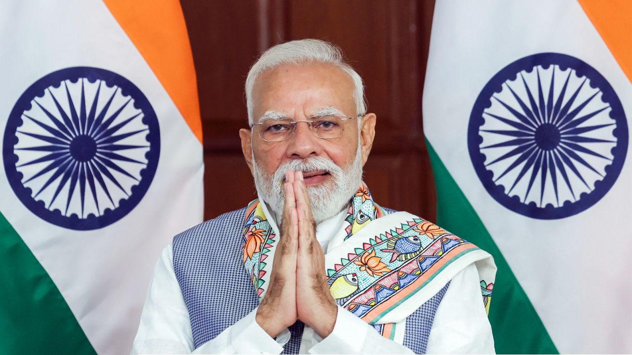 জনপ্রিয়তার শিখরে নরেন্দ্র মোদী! ৬৮ শতাংশ রেটিং নিয়ে বিশ্বের সেরা রাষ্ট্রনেতার শিরোপা, অনেক পিছনে ডোনাল্ড ট্রাম্প