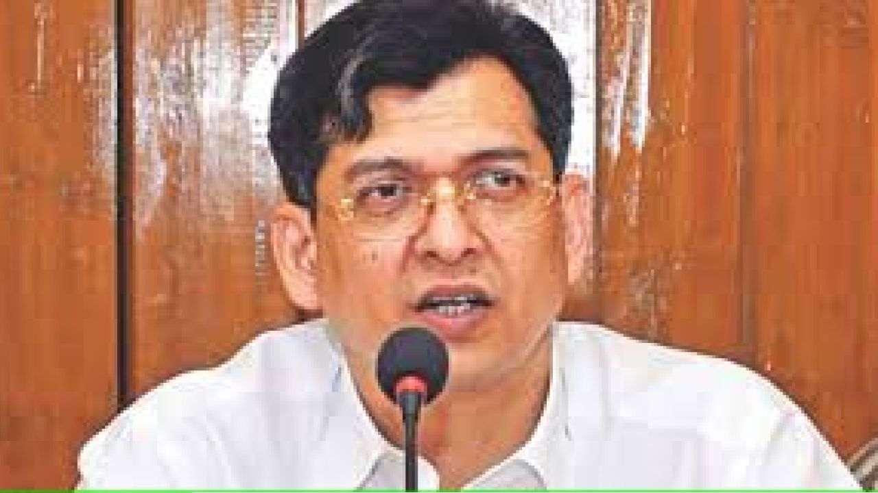 জুলাই সনদে তোপ, ‘প্রতারণার দলিল’ তকমা; তারেকের স্বরাষ্ট্রমন্ত্রীর নিশানায় ইউনুস সরকার