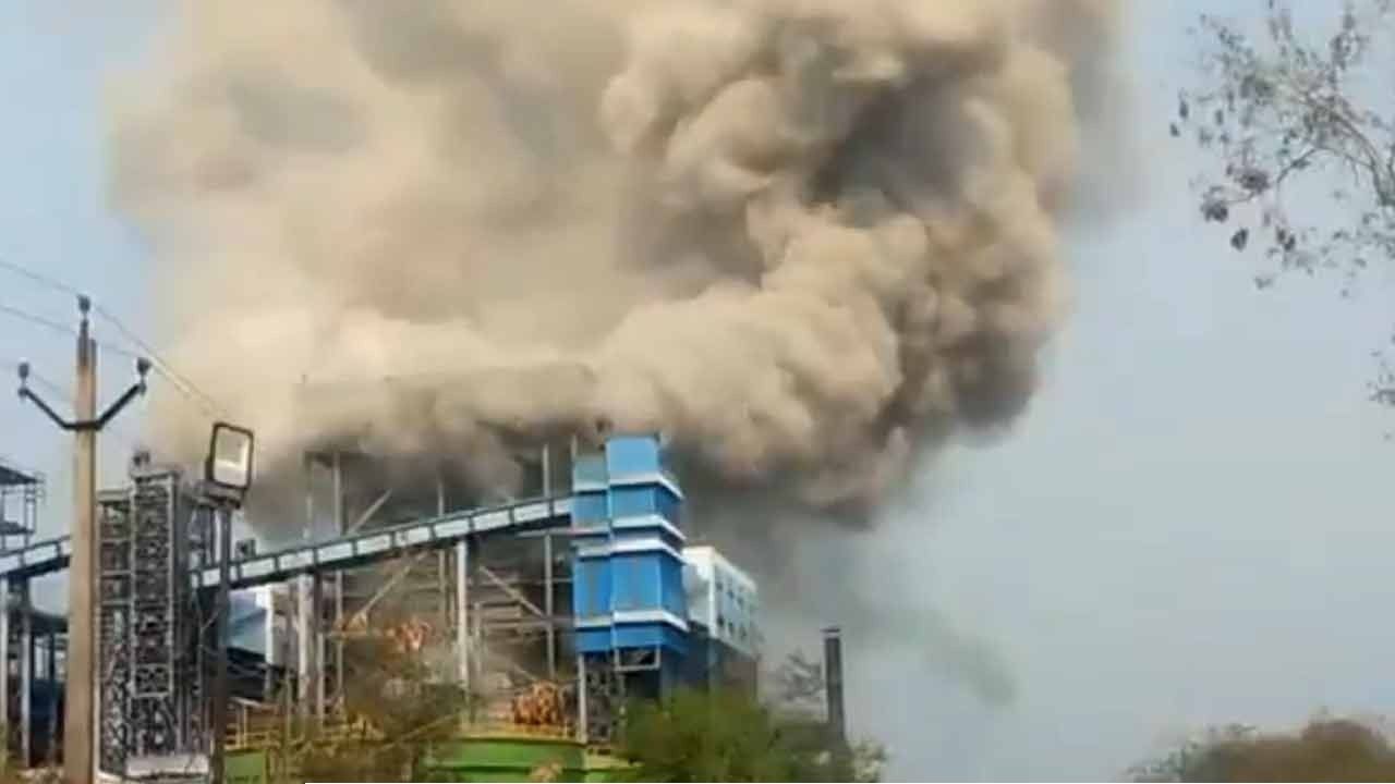 উড়ে গেল বয়লার! ছত্তীসগড়ে বেদান্তের প্লান্টে ভয়াবহ বিস্ফোরণ, জখম অন্তত ১৫, মিলল চারটি দেহ