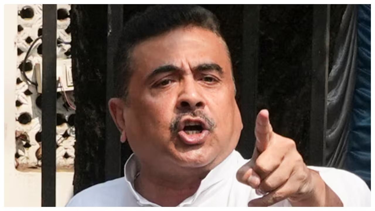 ‘পাশে মোল্লা আছে, সাবধান!’ শুভেন্দুর বেলাগাম মন্তব্যে কমিশনে নালিশ তৃণমূলের!