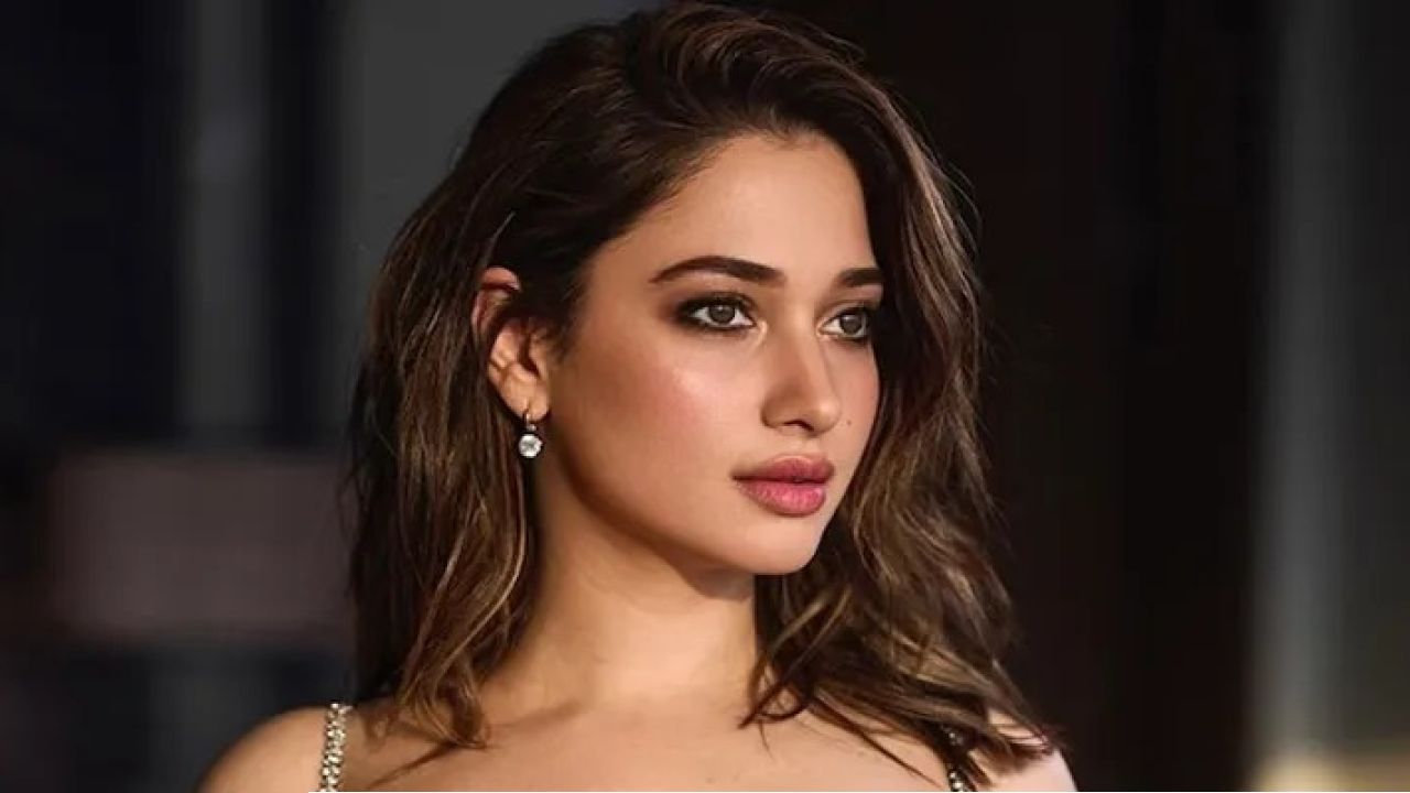 আইনি লড়াইয়ে বড় ধাক্কা তামান্নার! ১ কোটির ক্ষতিপূরণ মামলা খারিজ করল মাদ্রাজ হাইকোর্ট