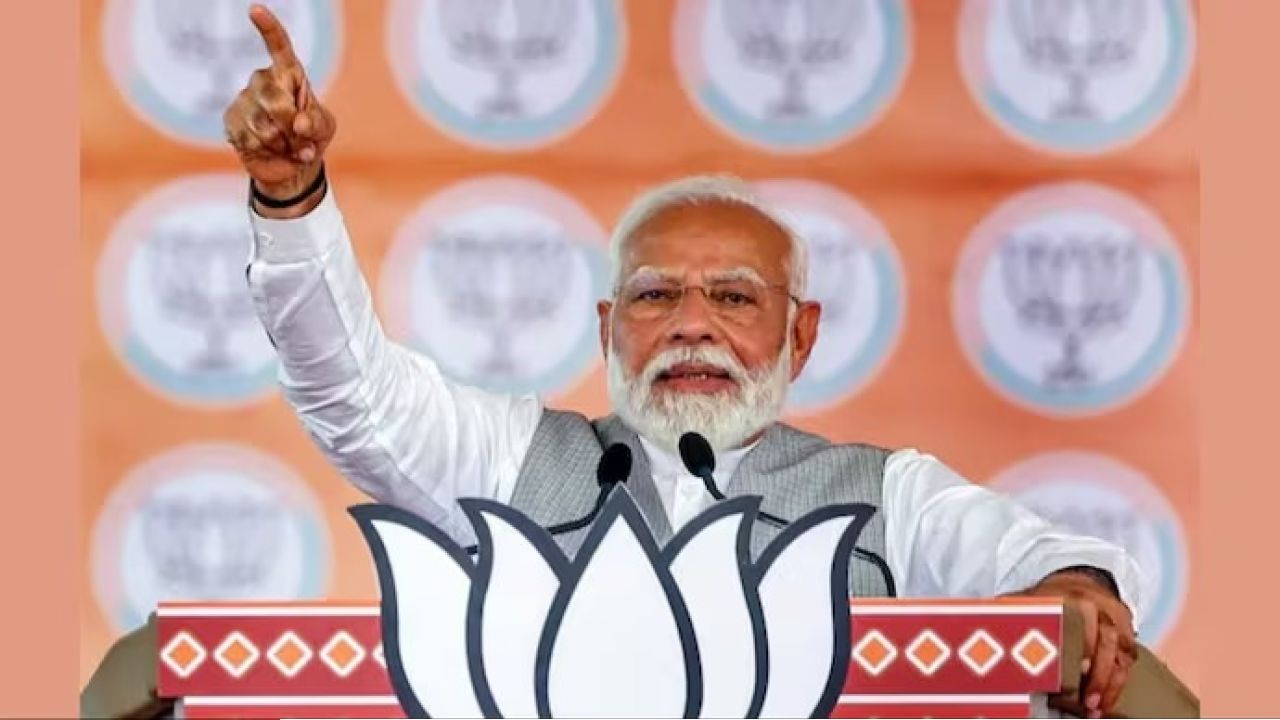 ‘ভাঙল টিএমসির অহংকার, দ্বিতীয় দফায় নিশ্চিত বিজেপি সরকার’, মতুয়াগড়ে নয়া সুর বাঁধলেন মোদী