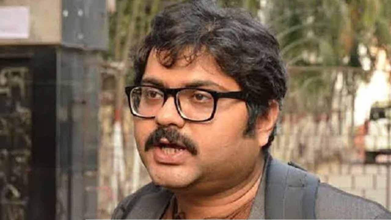 ইভিএম-গুজব নাকি কার্তুজ উদ্ধার? কোন কারণে পুলিশের জালে গর্গ চট্টোপাধ্যায়?