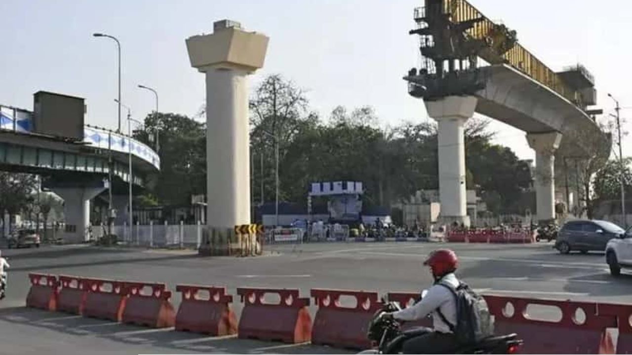 মেট্রোর জট কাটল চিংড়িঘাটায়, পুজোতেই কি এয়ারপোর্ট-নিউ গড়িয়া সফর? জেনে নিন যান নিয়ন্ত্রণের রুটম্যাপ!