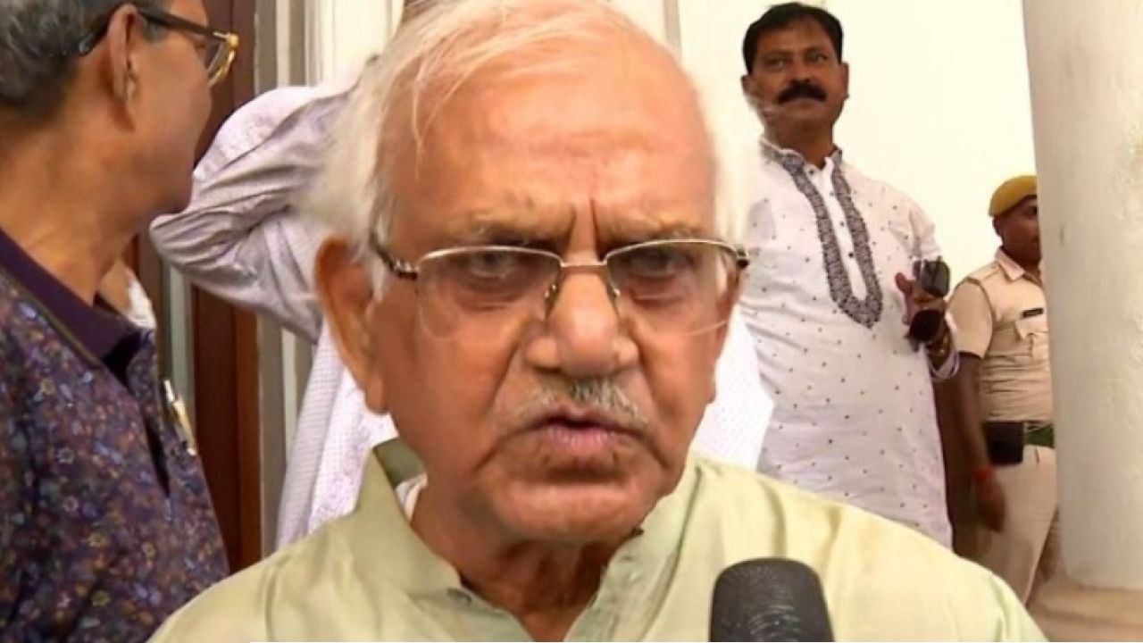 নাকচ অভিষেকের চিঠি! বিধানসভায় বিরোধী দলনেতা নির্বাচন ঘিরে চরম সংঘাত, ঘর না পেয়ে কোথায় বসলেন শোভনদেব?
