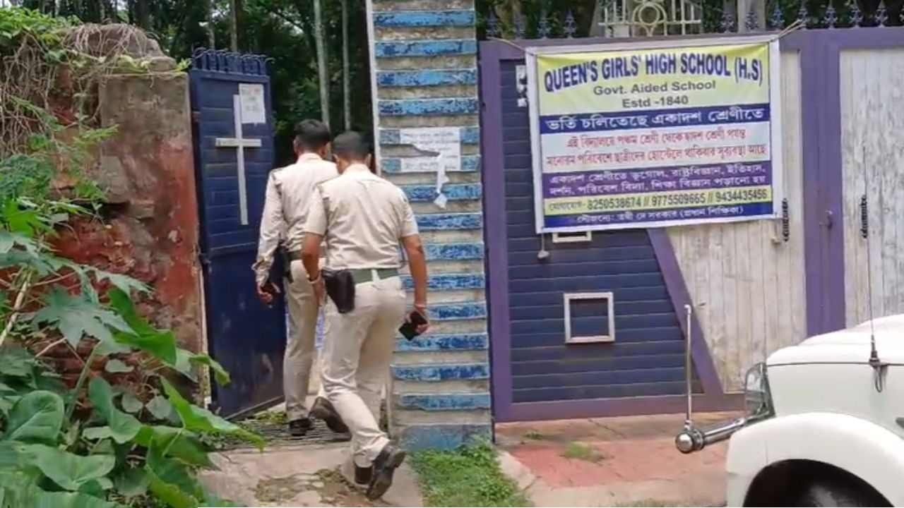 হস্টেল বন্ধ করার হাড়হিম ছক! ৭ বছরের শিশুকে বালতির জলে চুবিয়ে, ব্লেডে হাত কেটে নৃশংস খুন কৃষ্ণনগরে, ধৃত নবম শ্রেণীর ২ ‘দিদি’