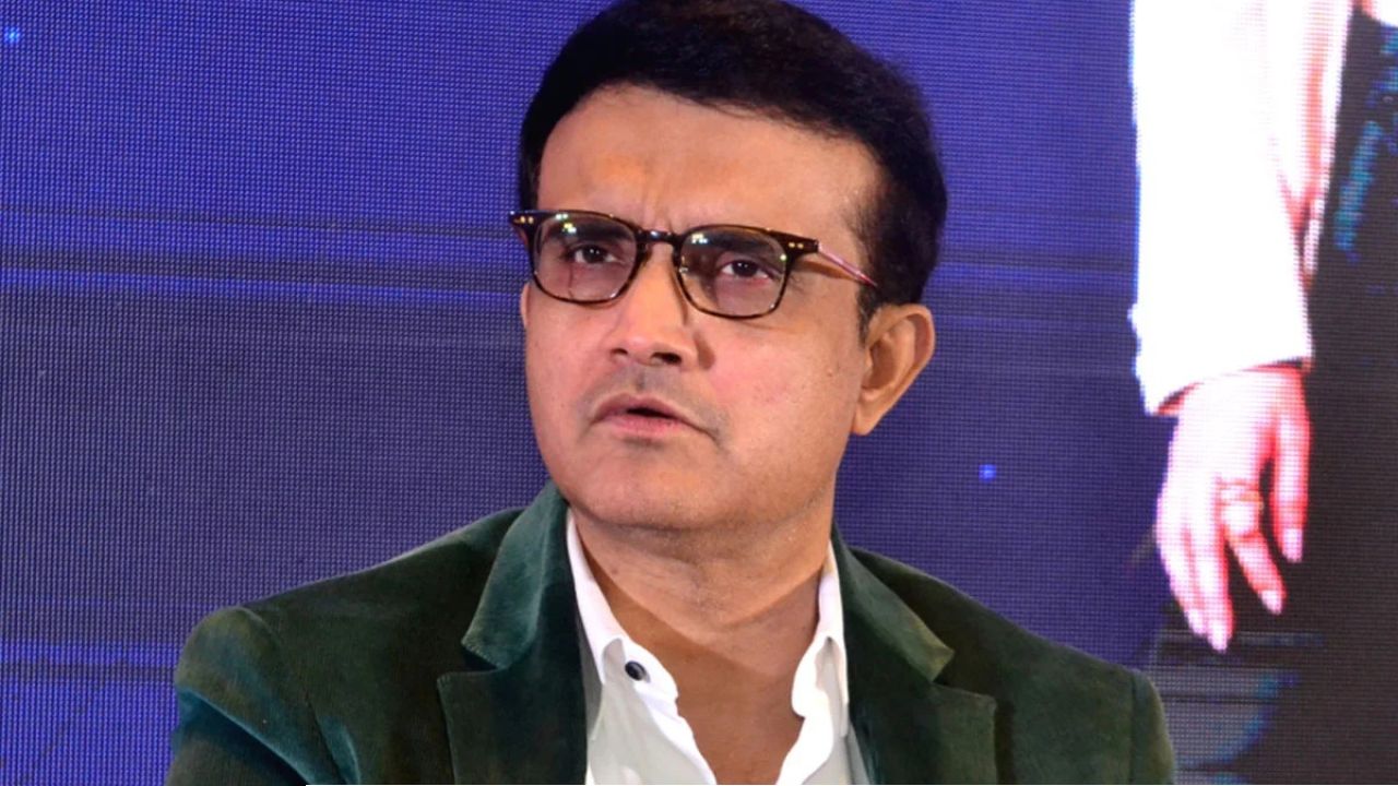 নাম ভাঙিয়ে বিভ্রান্তি! ফেসবুক পেজের বিরুদ্ধে আইনি লড়াইয়ে সৌরভ 