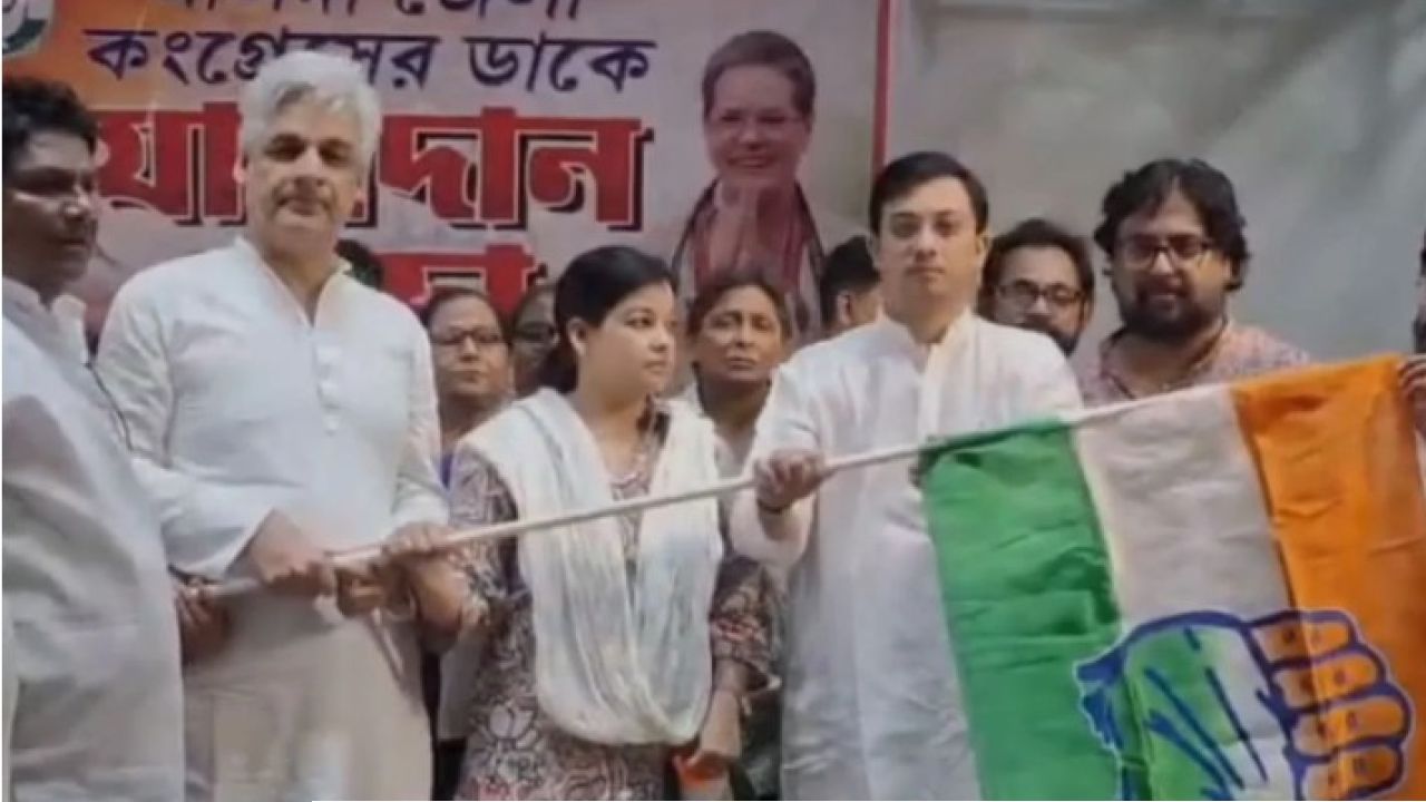 ভোটের ভরাডুবির পরেই তৃণমূলে বিরাট ধস! ‘নেতাদের দুর্নীতি সহ্য হচ্ছে না’ বলে দল ছাড়লেন খোদ হেভিওয়েট প্রার্থী
