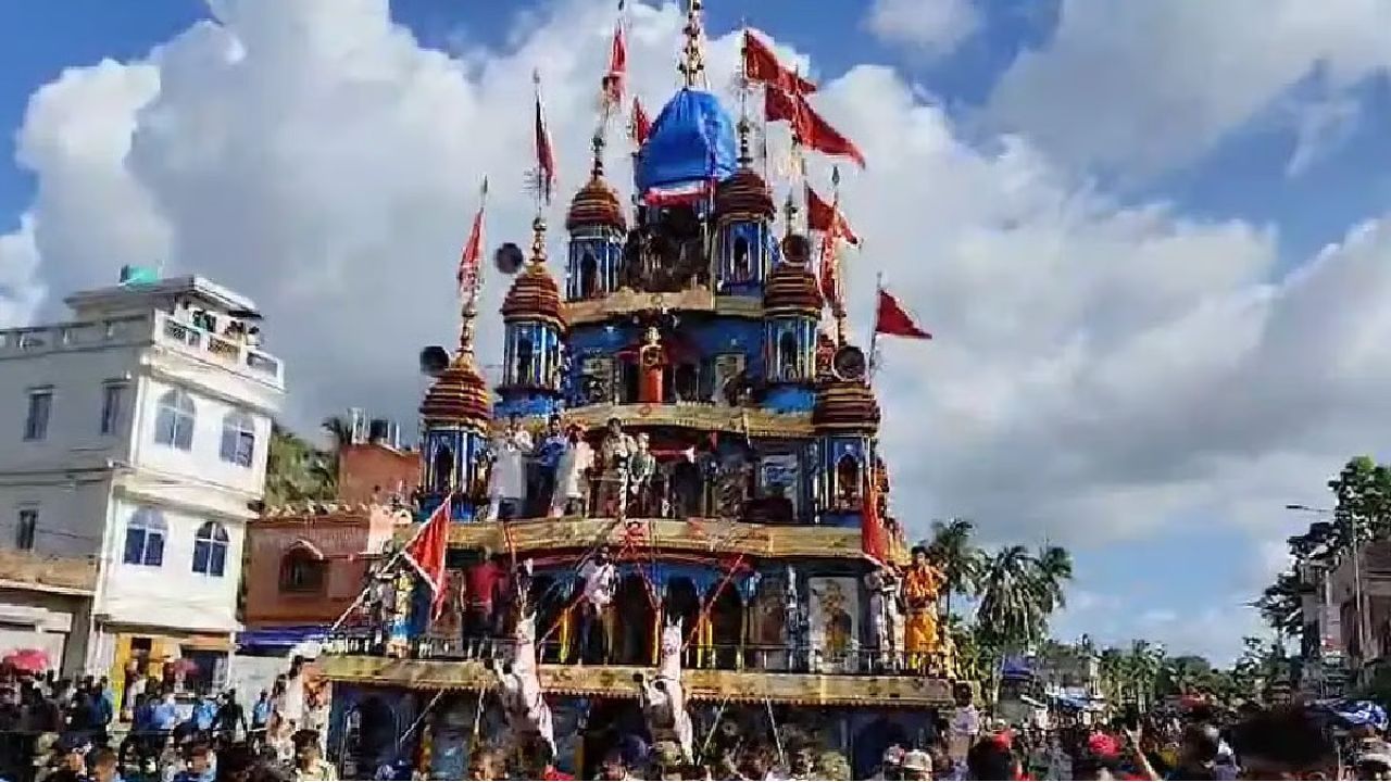  মহিষাদলের রথযাত্রার আগে কড়া প্রশাসন, দখলমুক্ত হচ্ছে রথের পথ; নিরাপত্তায় ৮০০ পুলিশ, ড্রোনে নজরদারি 