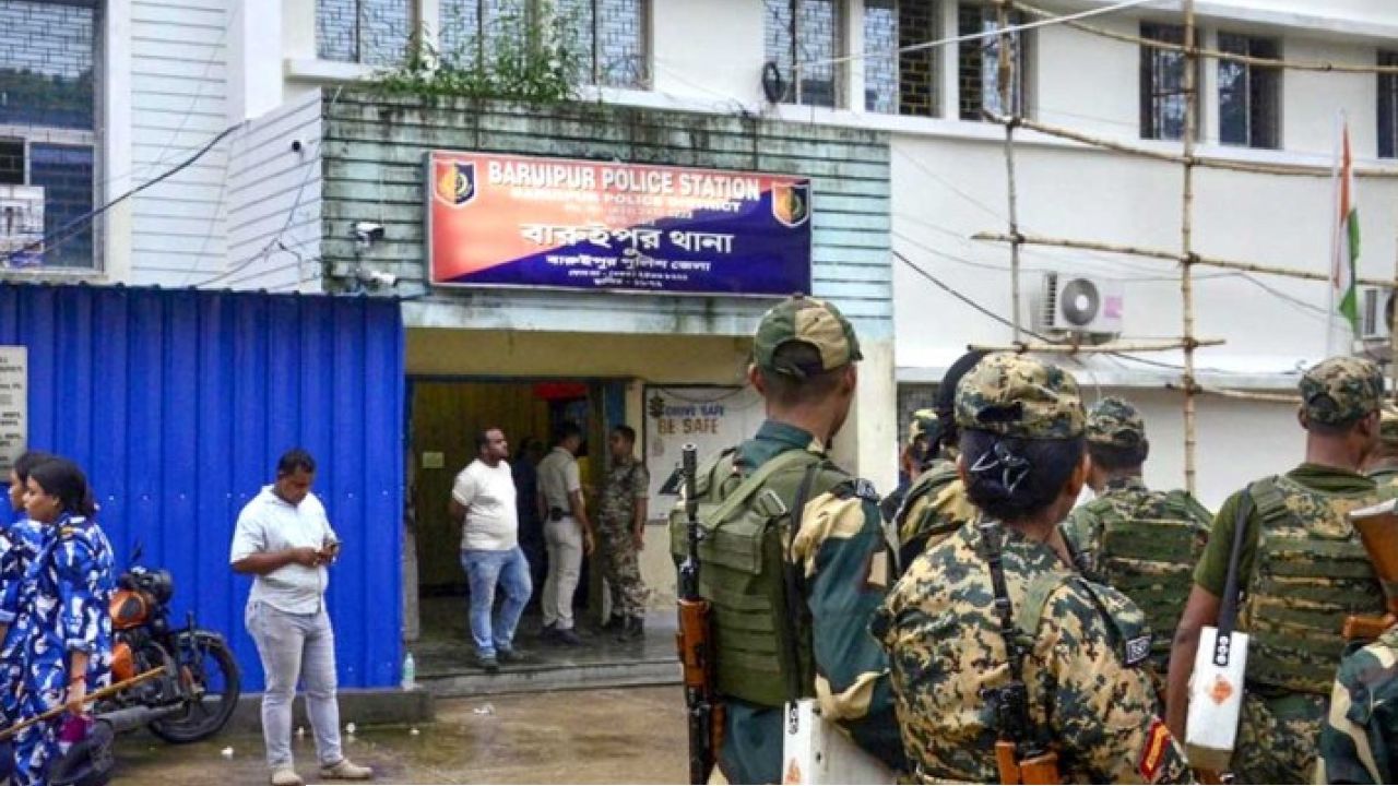 বারুইপুর কাণ্ডে নয়া মোড়: তদন্তে ফের রদবদল, ডিএসপি পদমর্যাদার অফিসারের হাতে ভার