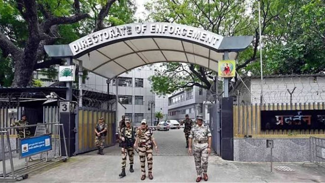একুশের সকালে ইডি-র মেগা অ্যাকশন! কলকাতা ও বনগাঁর ৮ জায়গায় একযোগে তল্লাশি