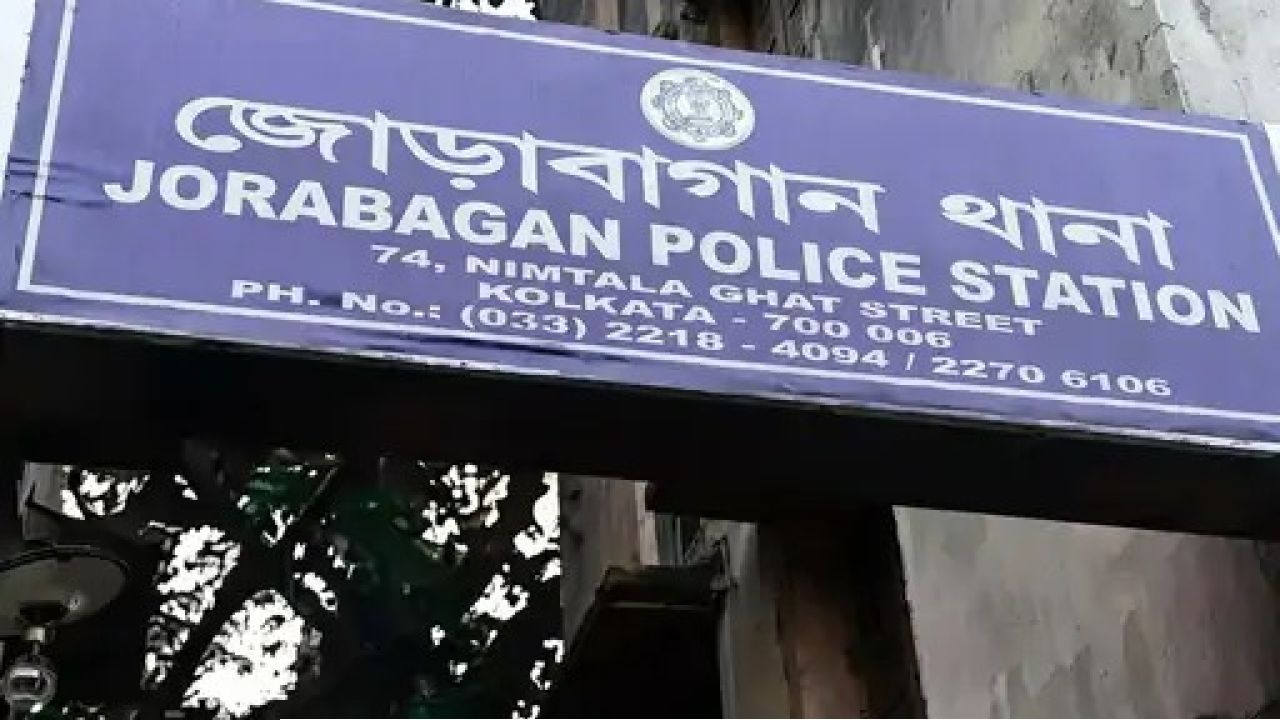 খাস কলকাতায় ‘লাভ জেহাদ’! নাবালিকাকে জোর করে বিয়ে, হাতেনাতে ধরা পড়ল যুবক