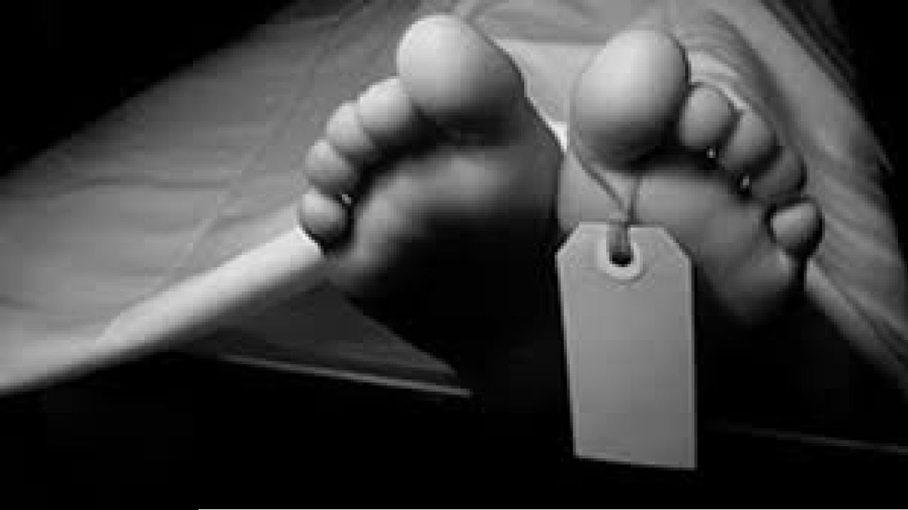 সকালে হাসপাতালের বন্ধ কেবিন থেকে উদ্ধার তরুণী নার্সের ঝুলন্ত দেহ! খুন নাকি আত্মহত্যা ঘিরে সিউড়িতে ঘনীভূত রহস্য