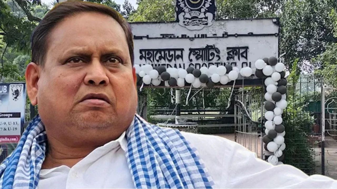 ২৫ কোটির প্রতিশ্রুতি ব্যর্থ, পরপর ৩ বার চেক বাউন্স! সভাপতির কুর্সি থেকে ‘বিতাড়িত’ হুমায়ুন