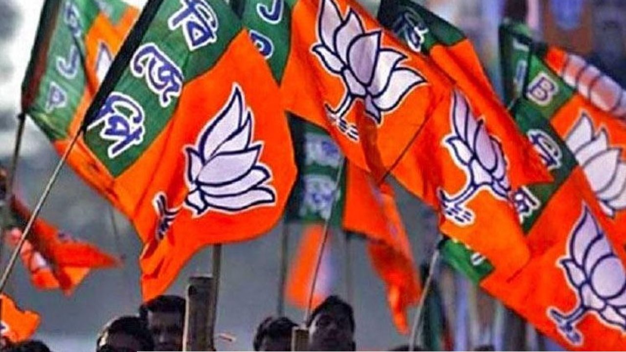 বিজেপিতে মহা-ছাঁটাই! বাদ পড়ছেন ১২ জেলা সভাপতি