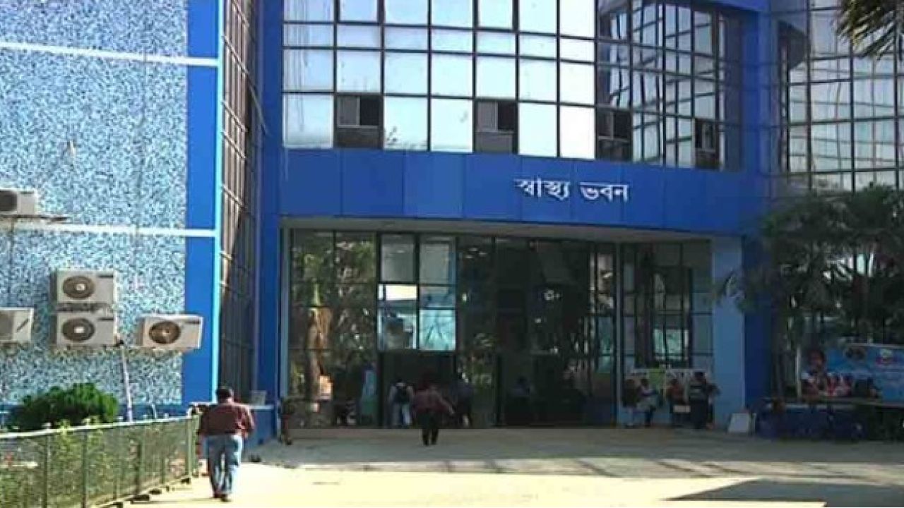 সংসারে দুইয়ের বেশি সন্তান নিলেই চরম বিপদ? এবার কি কড়া আইন আনতে চলেছে রাজ্য সরকার? স্বাস্থ্যমন্ত্রীর বিরাট ঘোষণায় তোলপাড়!