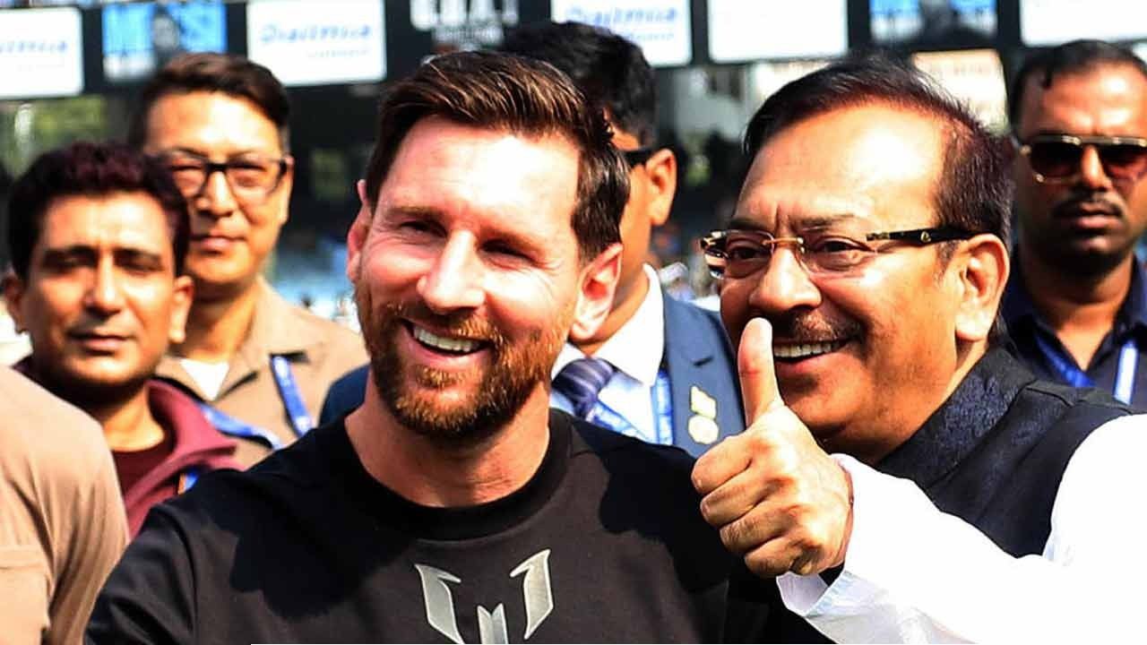 মেসি-কাণ্ডে অরূপের রক্ষাকবচ বাড়ল, গ্রেফতারি কি আপাতত আটকাল প্রাক্তন মন্ত্রীর? 