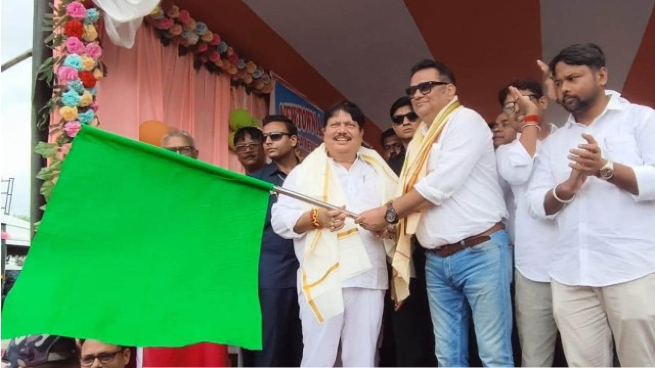 এবার মাত্র কয়েক ঘণ্টায় জোকা টু নৈহাটি! বড়মার সঙ্গে জুড়ছে তারাপীঠও, বাসযাত্রীদের জন্য বিরাট ঘোষণা অর্জুন সিংয়ের