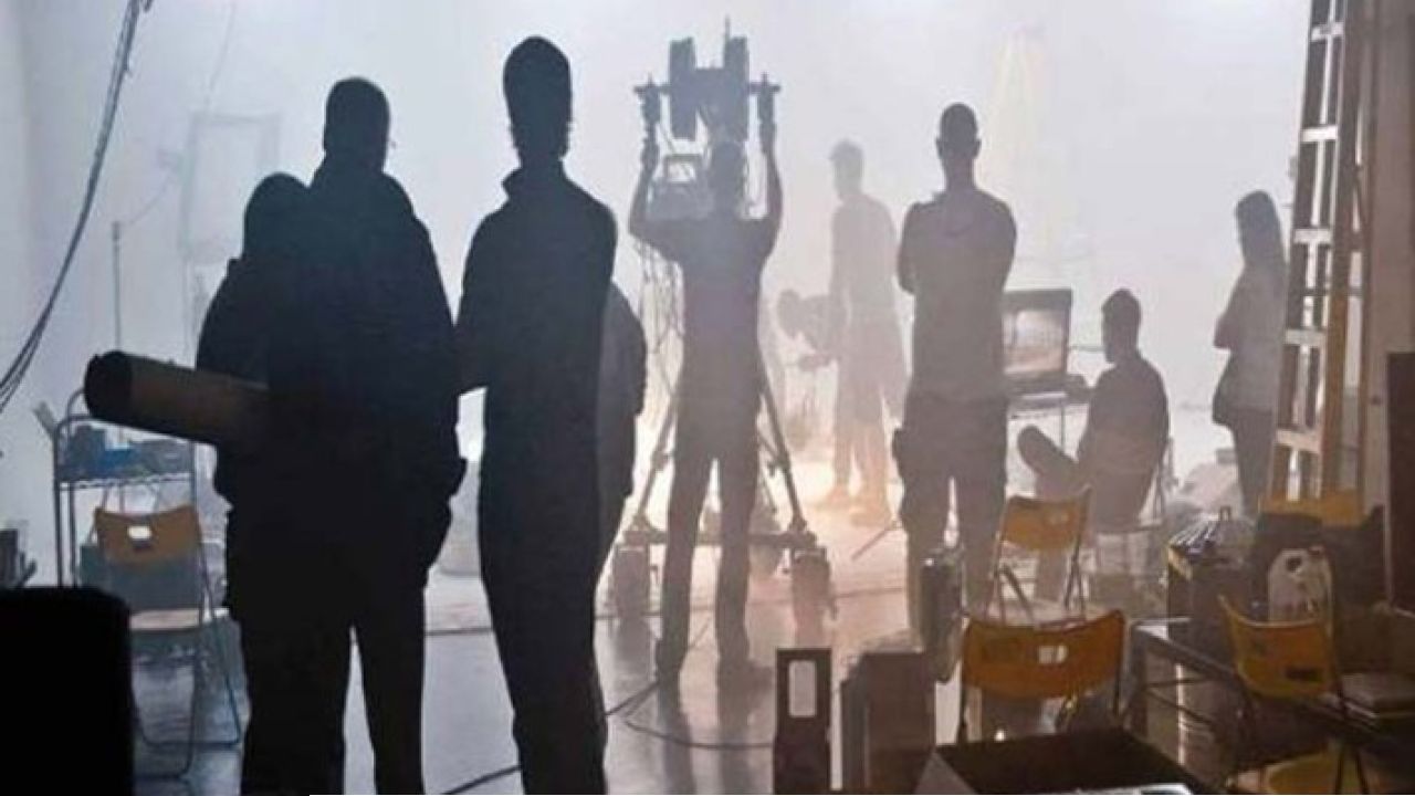 বকেয়া টাকা আটকালেই প্রযোজক হবেন ‘ব্ল্যাকলিস্ট’! স্বজনপোষণ ও মাফিয়ারাজ খতম করতে টলিউডে সরকারের ঐতিহাসিক ‘১৮ দফা’ ব্লু-প্রিন্ট   