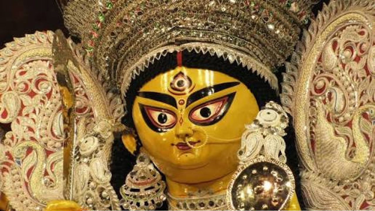 টার্গেট ২০০ কোটির ভিউ ! পালা বদলের পর গ্লোবাল হচ্ছে বাঙালির দুর্গা পুজো