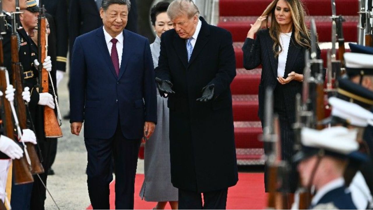 US-China: ট্রাম্পের শুল্ক-হুঁশিয়ারির মুখেই ওয়াশিংটনে শি, বেজিং-আমেরিকা সম্পর্কের দিকে কড়া নজর দিল্লির