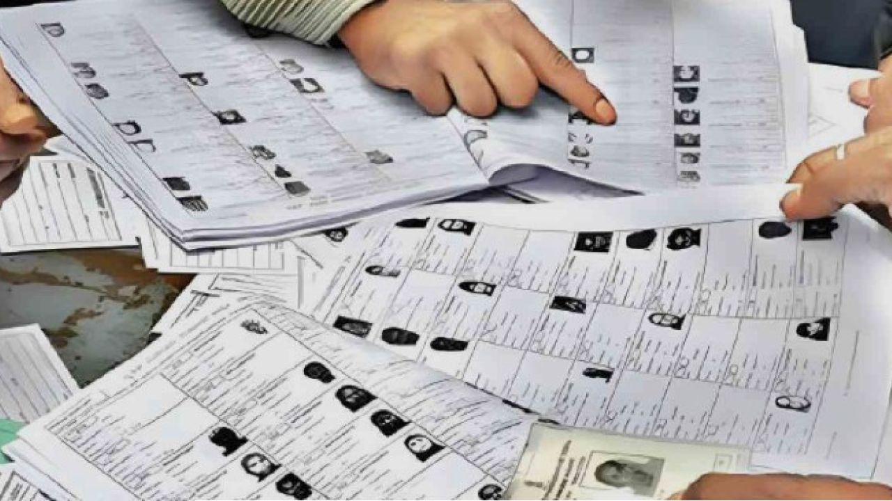 SIR Bengal:১৮ হাজার ভোটারের ভাগ্য অনিশ্চিত! ‘এটা তো স্রেফ উপনির্বাচন’, সুপ্রিম কোর্টে হঠাৎ কেন এমন বললেন প্রধান বিচারপতি?