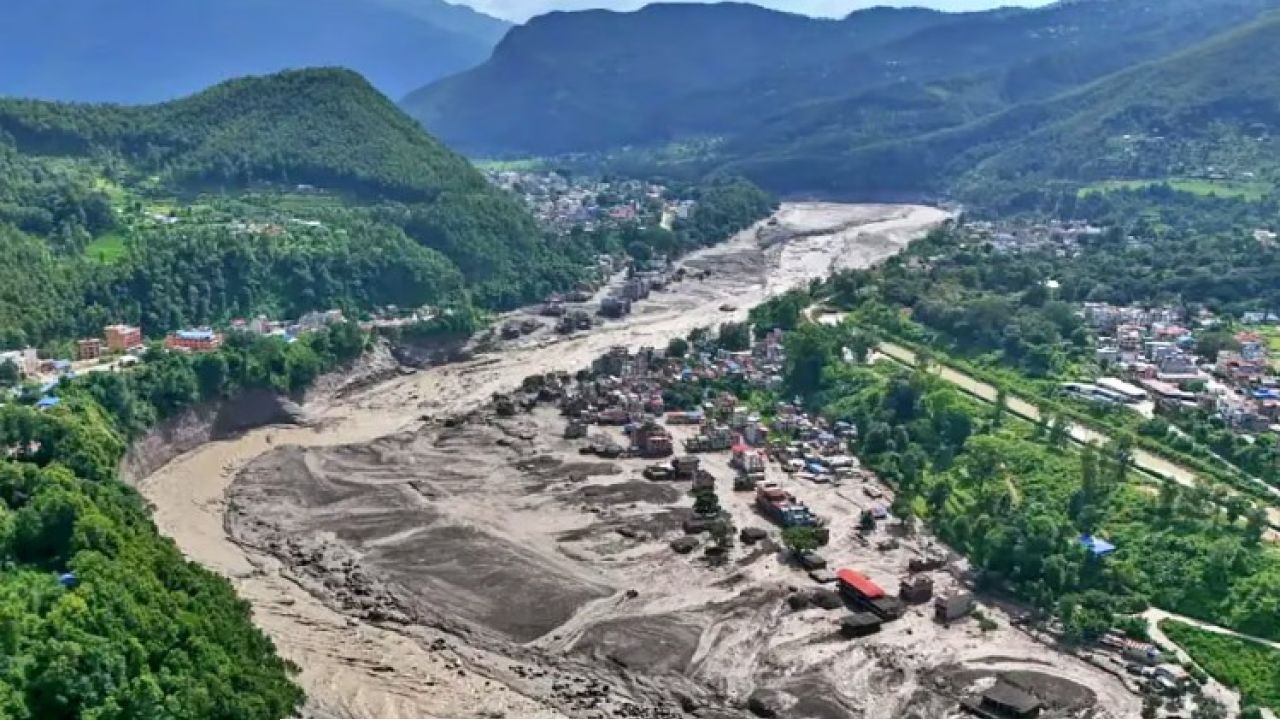 Nepal Disaster: নেপালে থামল নিখোঁজদের খোঁজার কাজ, ১৮৯ ভারতীয়-সহ এখনও নিখোঁজ ৫ হাজারের বেশি, পুনর্বাসনের দিকেই মনোযোগ বালেন্দ্র সরকারের