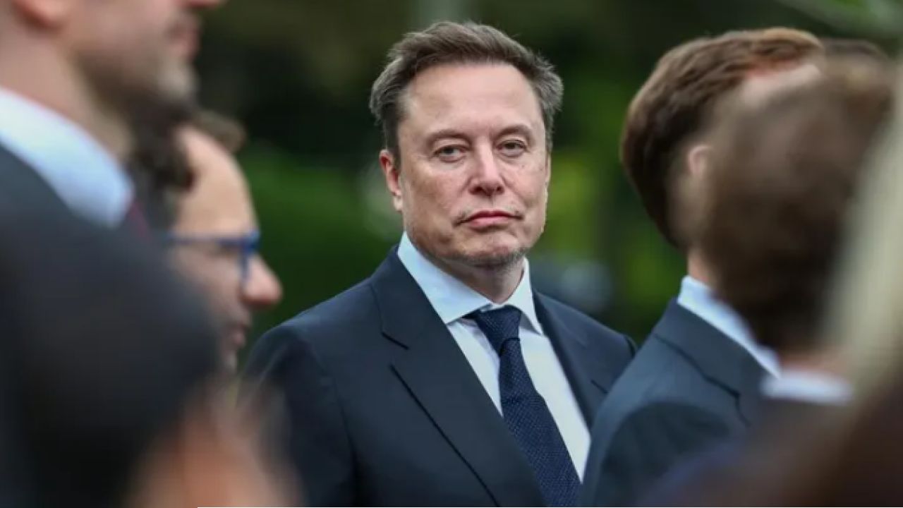 Elon Musk vs Modi Govt: স্টারলিঙ্ক আটকে ভারতীয় অলিগার্কদের চক্রান্ত? মাস্কের মারাত্মক অভিযোগে মোদী সরকারের কড়া জবাব