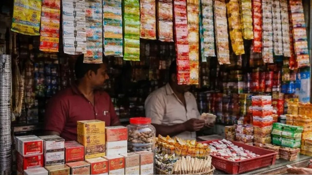 Kolkata High Court:আদালতে এন্ট্রি মানেই নো সিগারেট-গুটখা! প্রধান বিচারপতির মেগা পদক্ষেপে এবার নয়া নিয়ম রাজ্যে