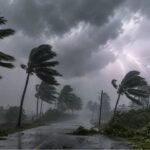 ৬০ কিমি বেগে কালবৈশাখীর তাণ্ডব, ধেয়ে এল ভারী বৃষ্টি! দক্ষিণবঙ্গের এই ৩ জেলায় জারি চরম লাল সতর্কতা
