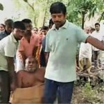 অ্যাম্বুল্যান্স তো দূর অস্ত, হাঁটার উপায় নেই! রোগীকে চটের বস্তায় ঝুলিয়ে হাসপাতালের পথে পরিবার, শিউরে উঠল সন্দেশখালি