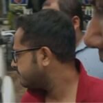 পড়ানোর নামে বাড়িতে ডেকে নেশার পানীয় খাইয়ে ছাত্রীকে ধর্ষণ! লেকটাউনে গ্রেপ্তার লম্পট গৃহশিক্ষক